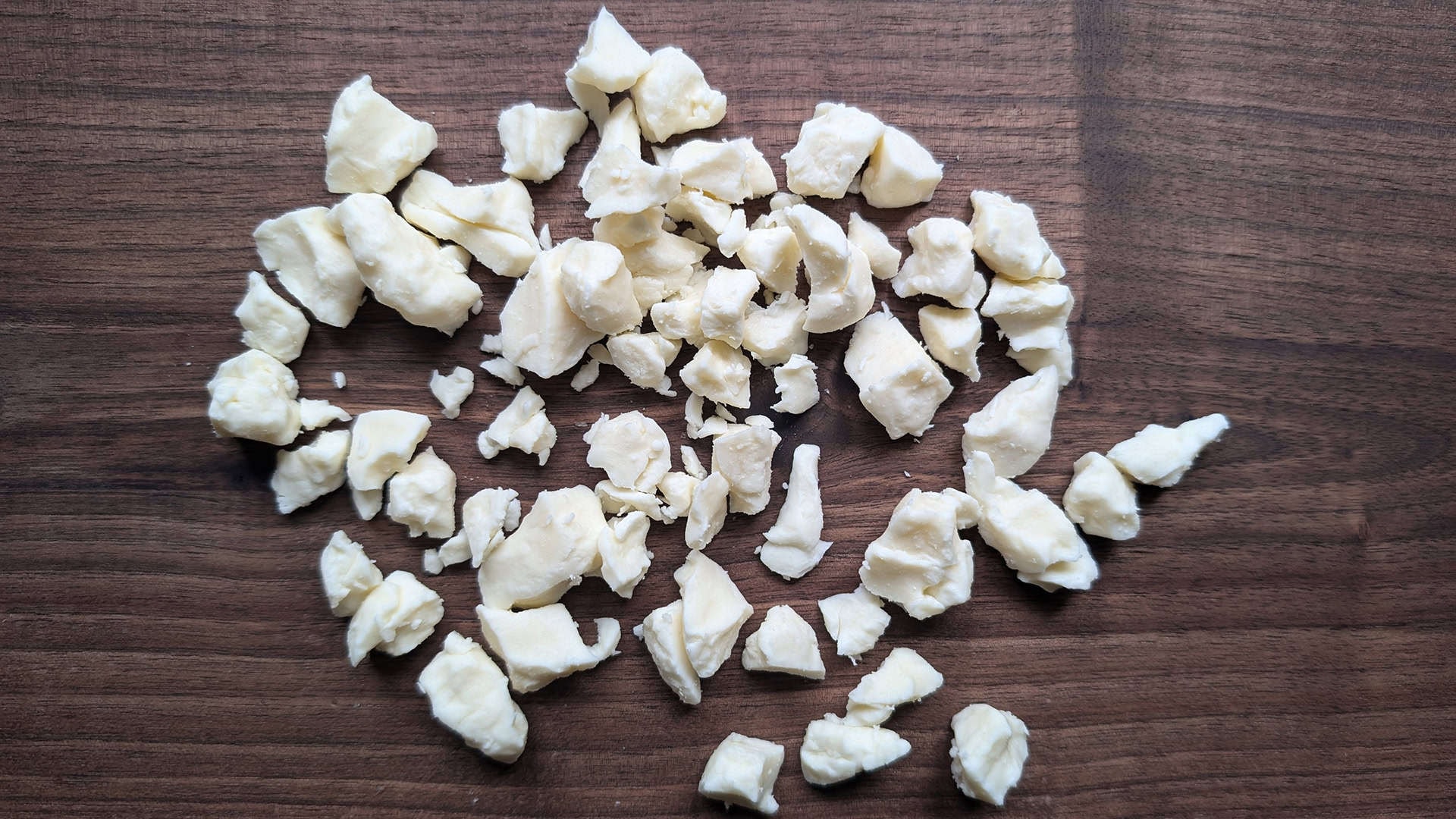 Fresh cheese curds ready to be added to poutine.